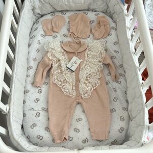 Newborn baby set - NWT